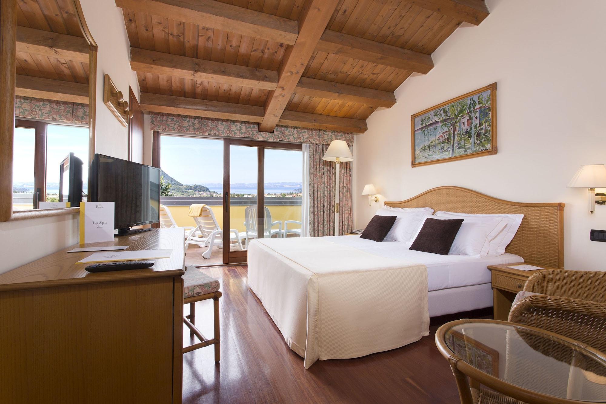 Poiano Garda Resort Appartamenti エクステリア 写真